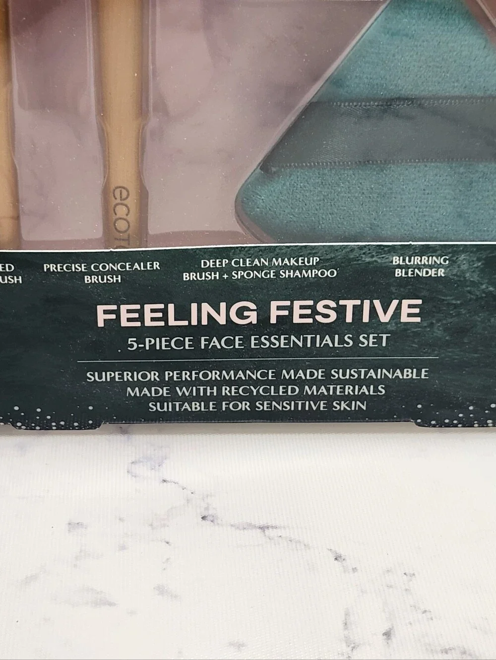 EcoTools Feelong Festive 5 Piece Essentials Set